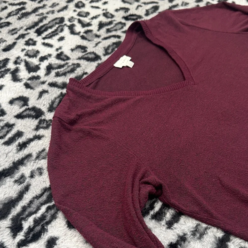 Lucky Brand Women's V-Neck Sweater - Burgundy Wine